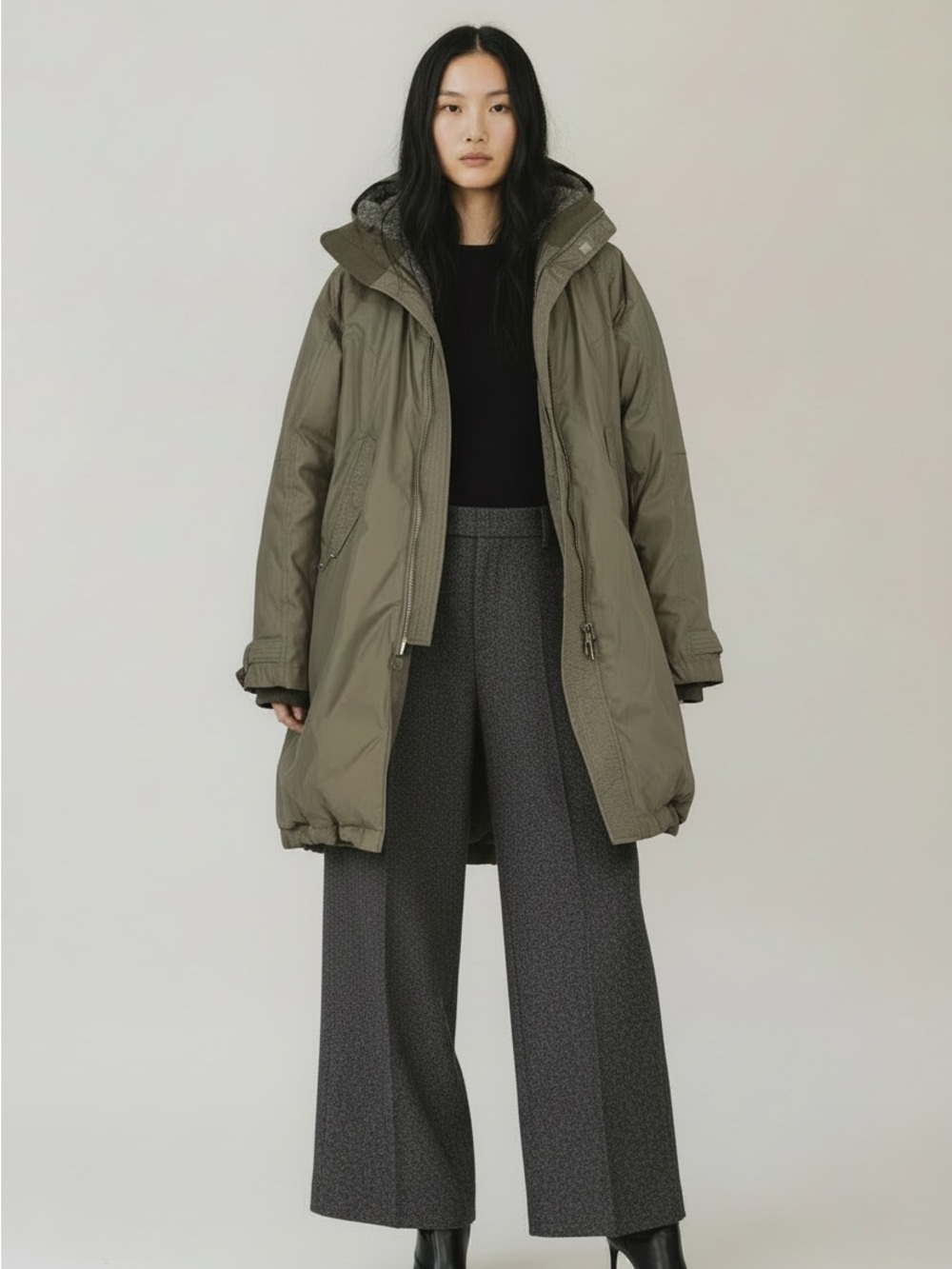 Aritzia TNA Summit Down Parka Coat Khaki Olive Green Medium M